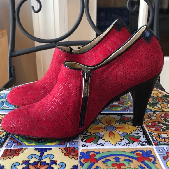 Taryn Rose red suede ankle booties with black trim
